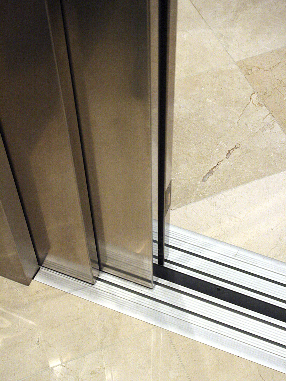 Traditional Elevator With Sliding Doors Elevators Nationwide Lifts